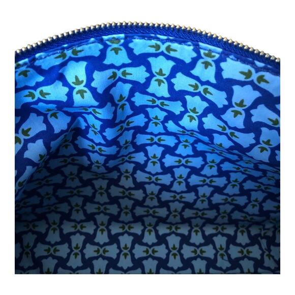 Vera Bradley Outlet Essential Pouch in Straw Beaucoup Blue Faux Leather Trim NWT - Picture 13 of 16